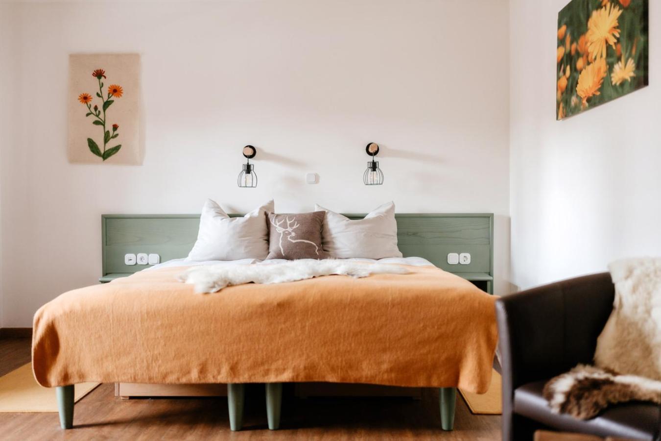 Eko Hisa-Eco House Na Razpotju Hotel Solcava Ngoại thất bức ảnh